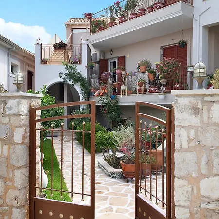 Apartment Lakis Spartokhorion